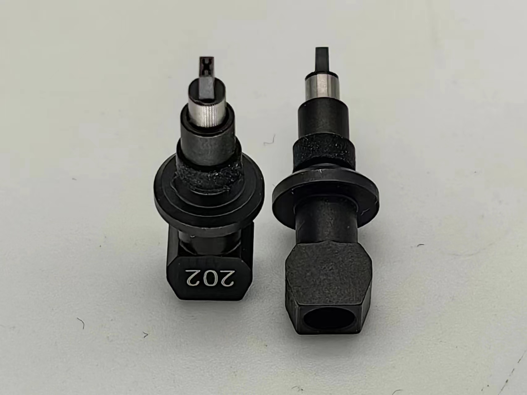 DGT-M7120-...